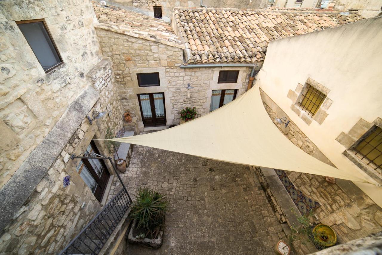 Historic Modica Villa Buitenkant foto